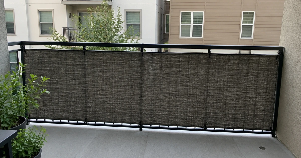 6 Best Balcony Privacy Screens for Apartments 2026